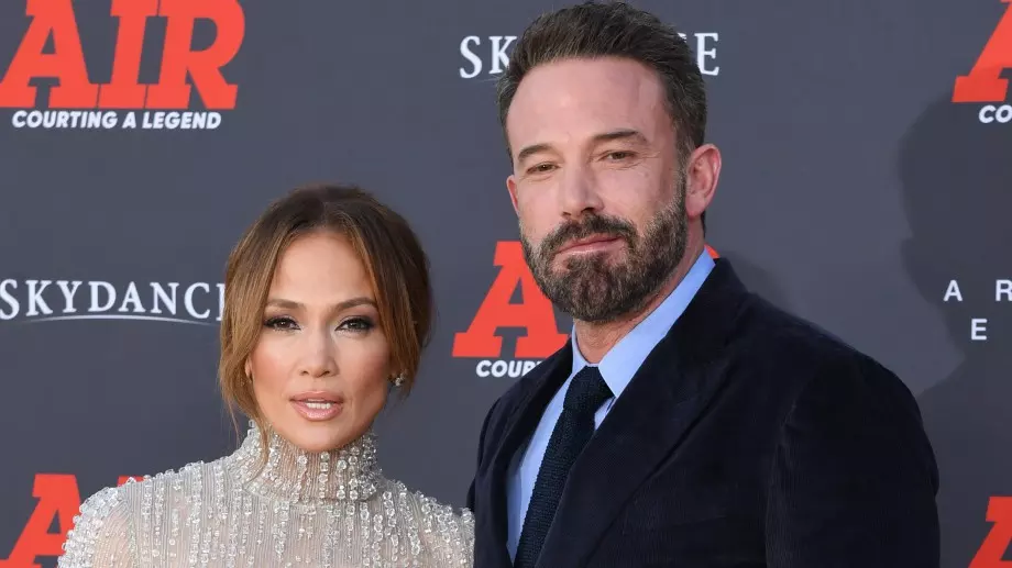 Това ли е краят? Бен Афлек тръшна врата пред лицето на Джей Ло (ВИДЕО)