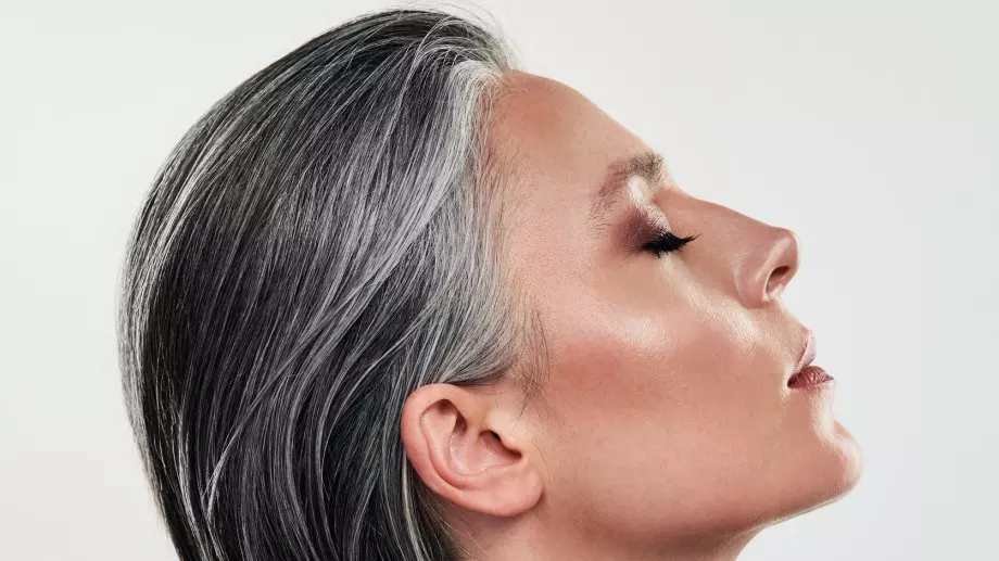 Защо сивата коса се появява в млада възраст?