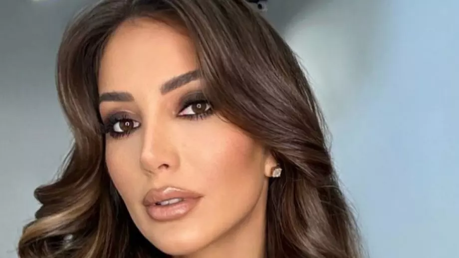 Алекс Богданска официално обяви, че има нов мъж до себе си (ВИДЕО)