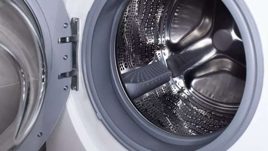 Страхотен трик как да почистите пералнята и да се отървете от мухъла без препарати