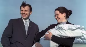 Любовни хроники: Юрий и Валентина Гагарин