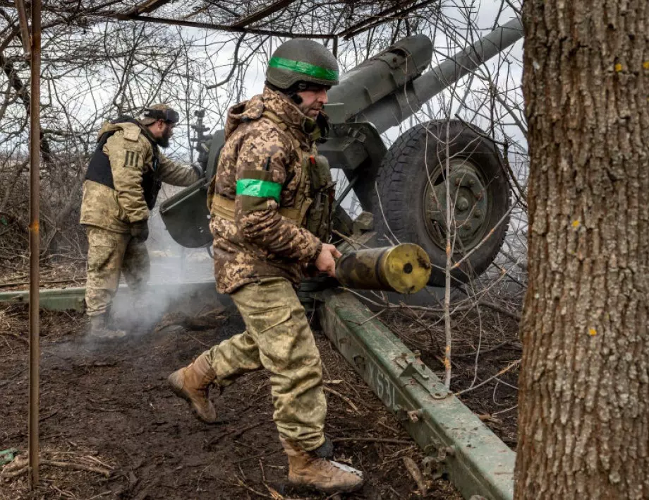 ВИДЕО: Вижте как тренират украинските новобранци във Великобритания