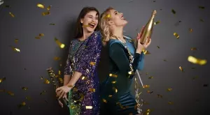 2023/05/01/0990572001682958862