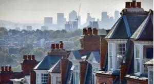 Къде цените на жилищата се определят спрямо доходите на местното население?