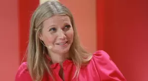 Гуинет Полтроу пуска бонбони с вкус на вагина