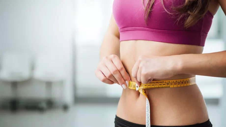 Не гладувайте, с тези упражнения ще стопите мазнините по корема (ВИДЕО)