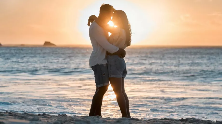 Сигурните знаци, че сте срещнали любов от минал живот