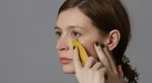 Нов хит - кора от банан вместо ботокс (ВИДЕО)