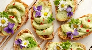 6 цветя, които всъщност можете и да ядете