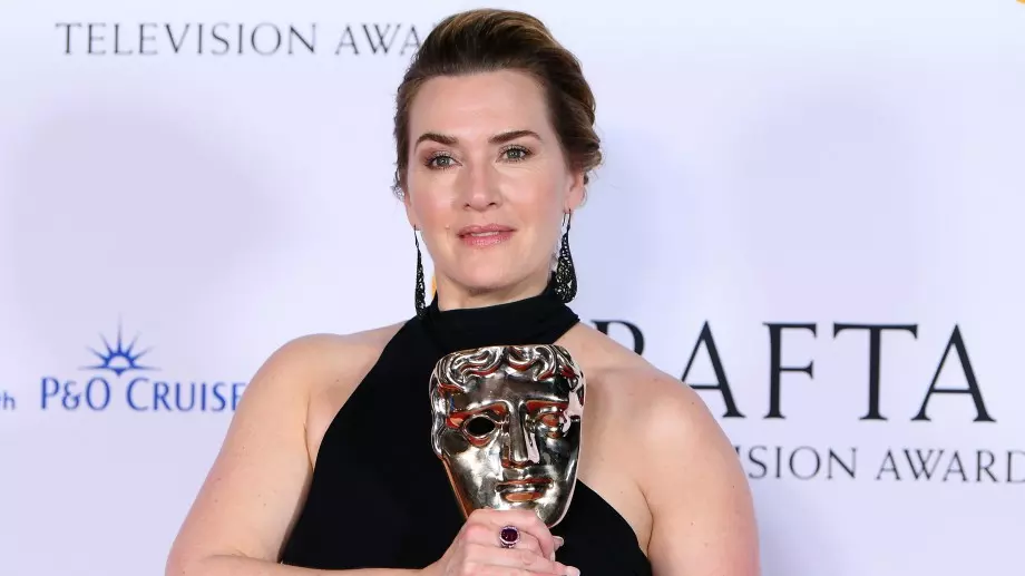 Няма да познаете порасналата дъщеря на Кейт Уинслет (СНИМКИ)