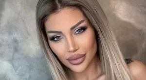 Поп-фолк певица разби семейството на Джулиана Гани? (СНИМКА)