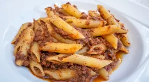 Уникално вкусни макарони с кайма за работещи домакини