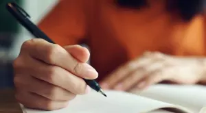 Особено или особенно: Ето как се пише правилно