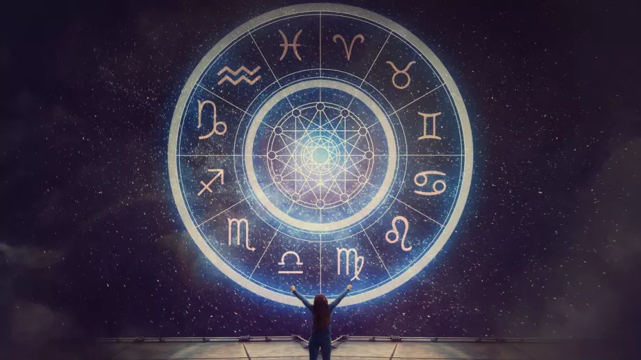 Новолуние в Телец на 19 май 2023: Мощен период за сбъдване на желания