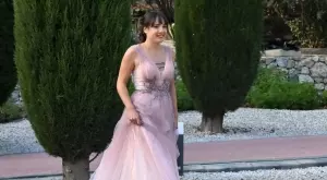 Елена забрави Евгени, фука се с ново гадже? 