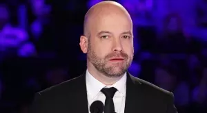 Иво Сиромахов представя Топ 10 на "Най-противните фрази във Facebook"