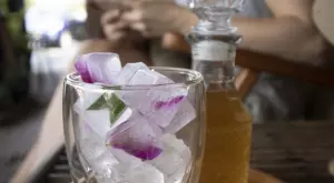 Kак да превърнете леда в произведение на изкуството (ВИДЕО)