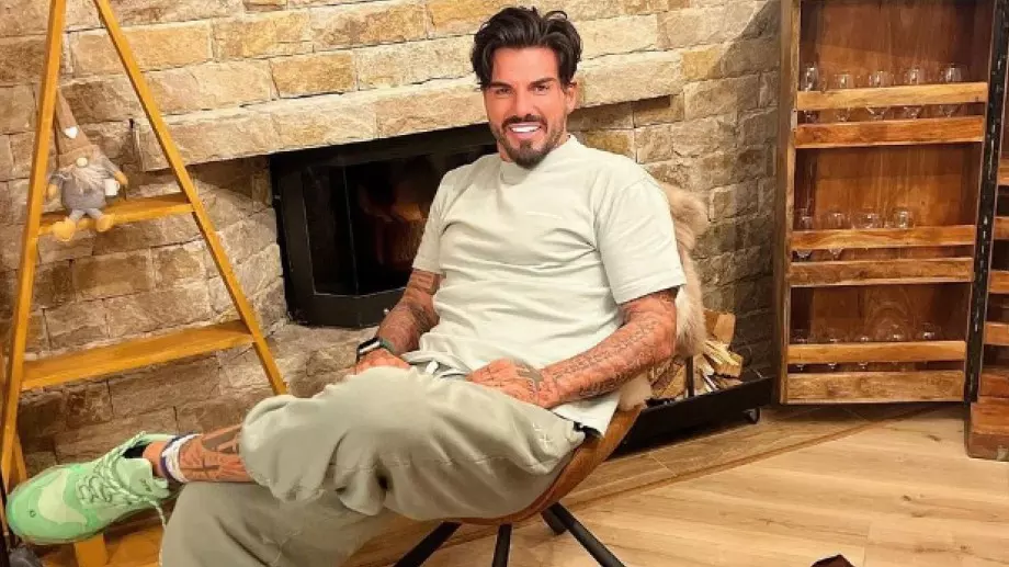 Благо Георгиев взриви публиката с дебюта си в театъра (ВИДЕО)