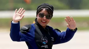 Раяна Барнави: Първата астронавтка от Саудитска Арабия излетя в Космоса