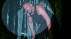 Огромен интерес към първия моноспектакъл на Деян Донков