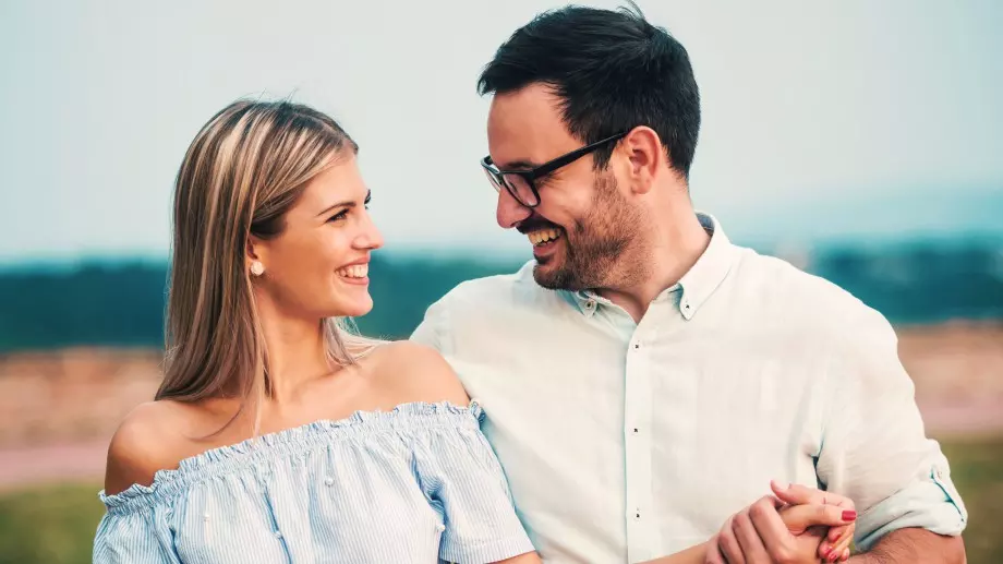 Любовен съвет за всяка зодия за 19 юни 2023