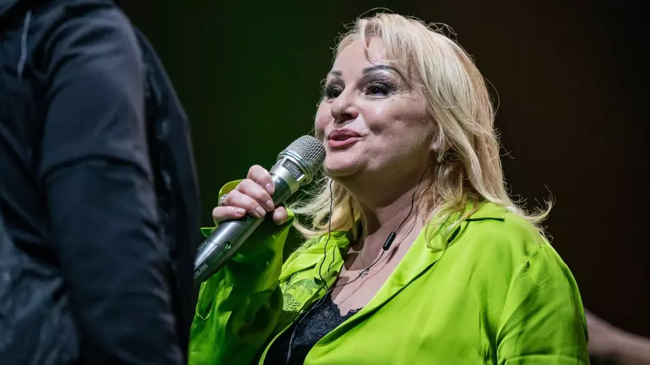 Тони Димитрова шокира: Обичах чудовище! (СНИМКА)