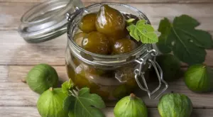 Домашно сладко от зелени смокини