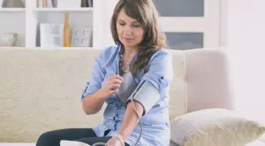 Правилно или грешно е да мерите кръвното всеки ден