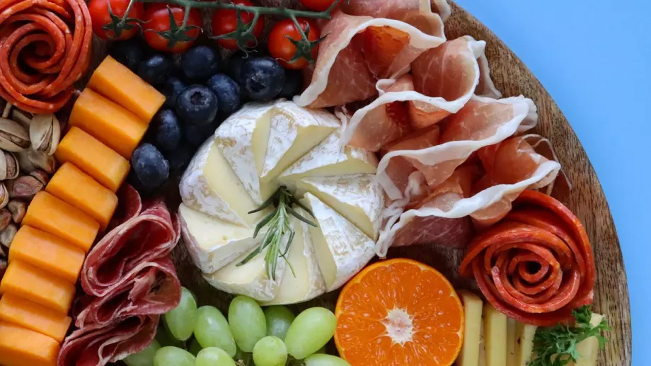 Супер трикове как да аранжирате мезето (ВИДЕО)