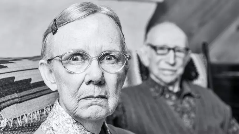 Бони и Клайд по български: Тази любов ще ви остави без думи (ВИДЕО)