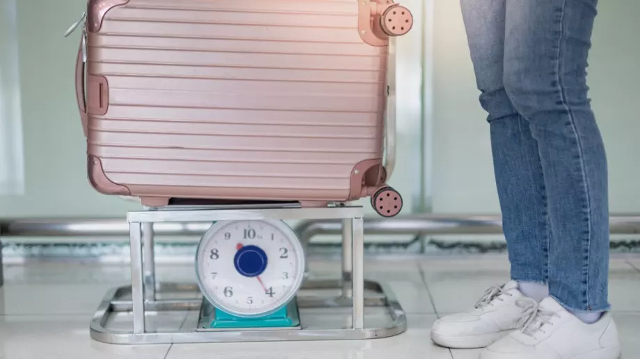 Новозеландска авиокомпания ще измерва и теглото на пътниците преди полет