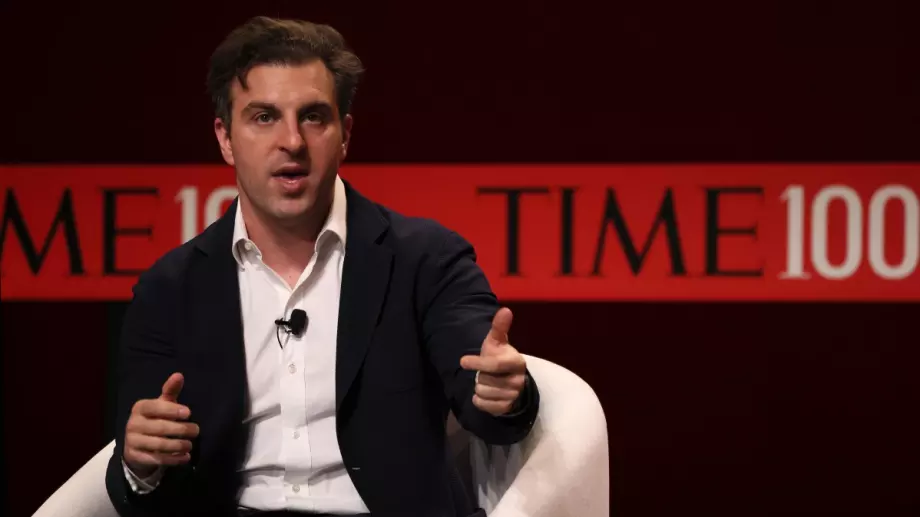 „Ти не си предприемач, ти си безработен”, казала майка му преди години. Сега той притежава 9.3 млрд. долара