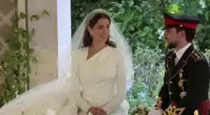 Принц Уилям и Кейт присъстваха на сватбата на йорданския принц Хюсеин (ВИДЕО)