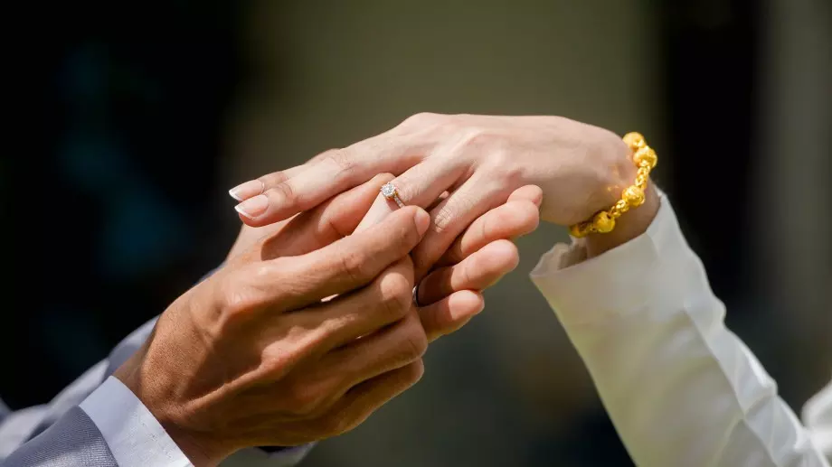 Тези зодии ще се сгодят през август 2023