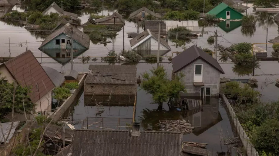 16 държави, сред които и България предлагат помощ на Украйна след взрива на язовира "Каховка"