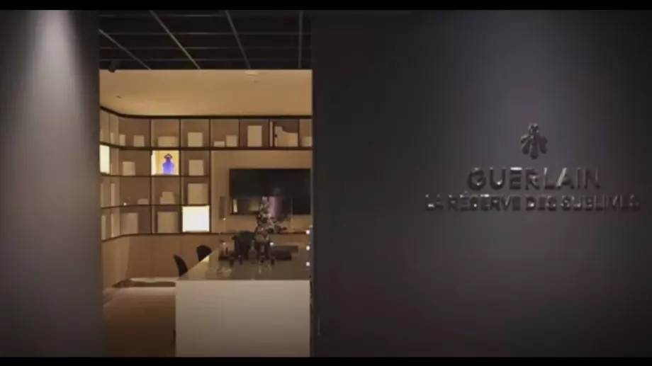 Guerlain показа своето впечатляващо хранилище за чудеса (ВИДЕО)