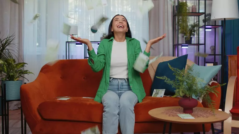 Тези 2 зодии са обсебени от парите