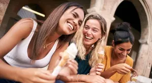 Женски виц за 21 август 2023: Има два типа жени