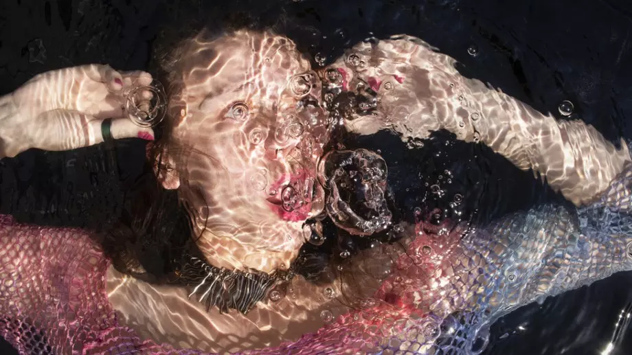 "Мехури, издишване" - фотографски експеримент