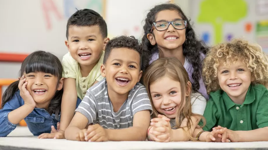 6 начина, по които хората отглеждат децата си по света, от които да се поучим