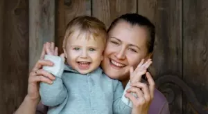 НОИ започва изплащането на увеличените обезщетения за отглеждане на дете 