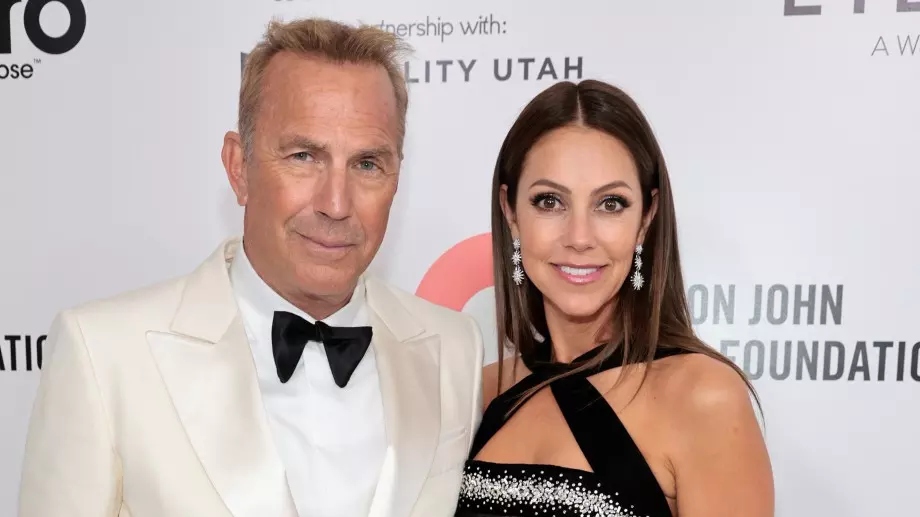 Жената на Кевин Костнър отказва да напусне дома му след новината за развод