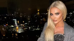 Анита с ново амплоа след раздялата с Рачков (СНИМКА)