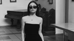 Крисия за първи път говори за загубата на баща си, напуска България