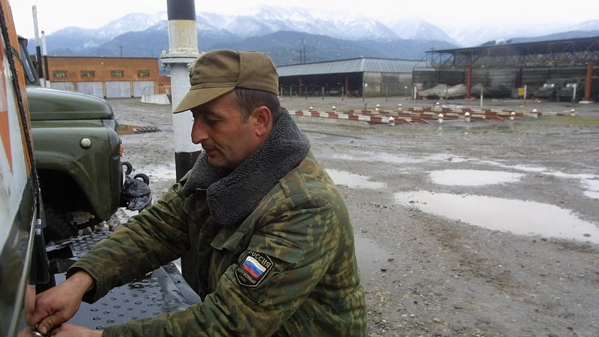 Рекорд от бягащи от задължителна военна служба в Русия