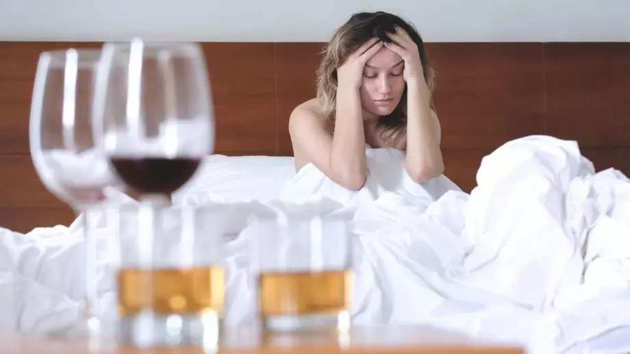 Най-големите митове за махмурлука и съвети как да го облекчим