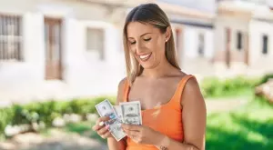 Това са зодиите, които могат да изкарат пари от всичко