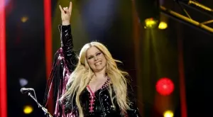 Аврил Лавин и рапърът Tyga са се събрали? (ВИДЕО)