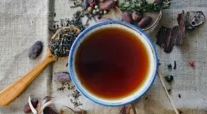 Чаят от този плод прави чудеса с тялото ви: Регулира кръвната захар и предпазва бъбреците