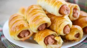 Любима закуска - домашни кренвиршки 